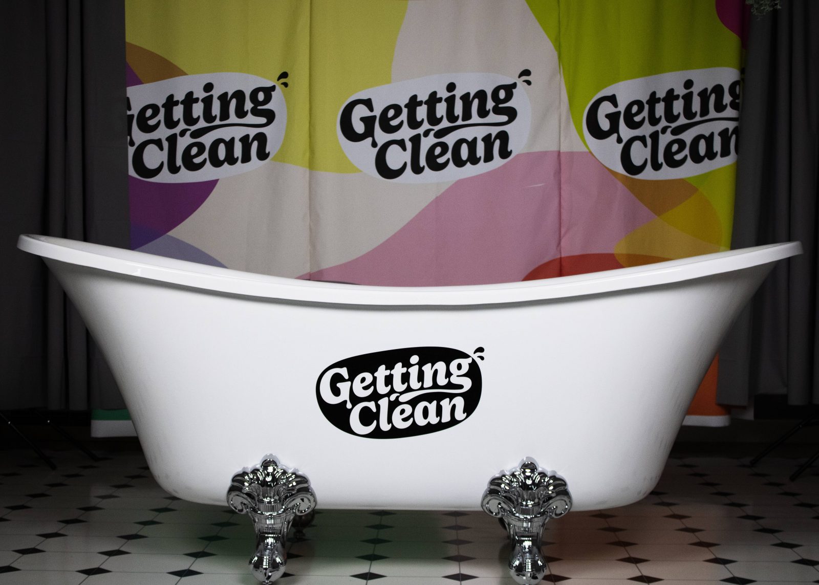 Recovering Drug Addict Takes The Plunge With 60-Hour Bathtub Challenge In Leeds